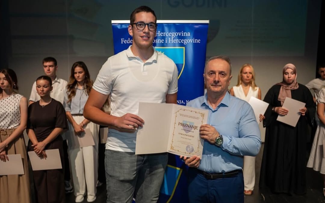 Prijem učenika generacije osnovnih i srednjih škole kod ministra dr.A.Velagića-29.6.2026.